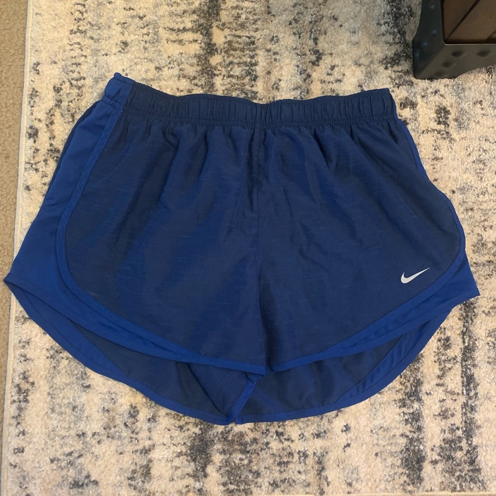 Nike Tempo Shorts | Dri Fit